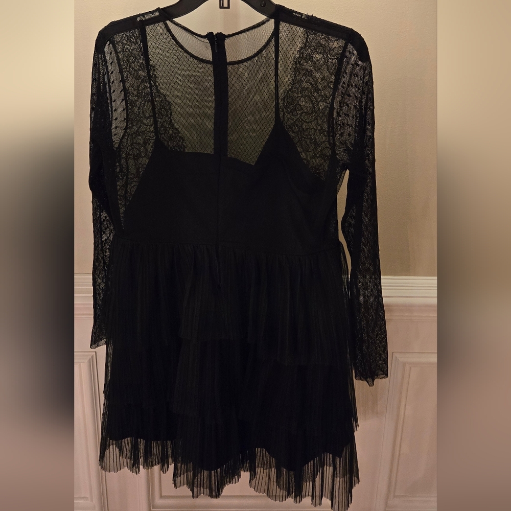PINKO Chic Black Long Sleeve Dress